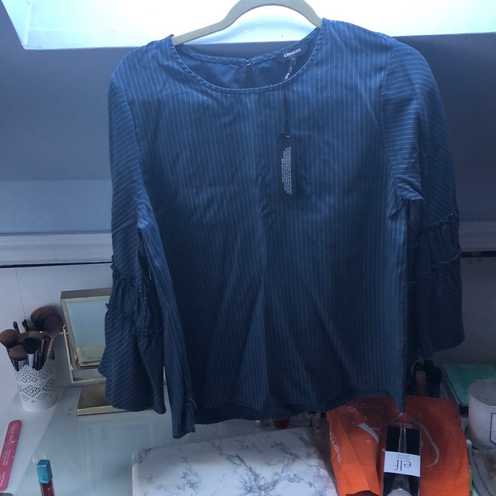 Long sleeved blouse